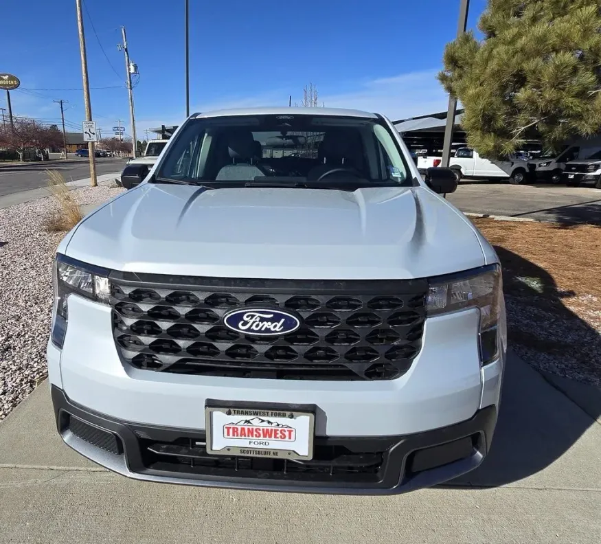 2026 Ford Maverick | Photo 2 of 28