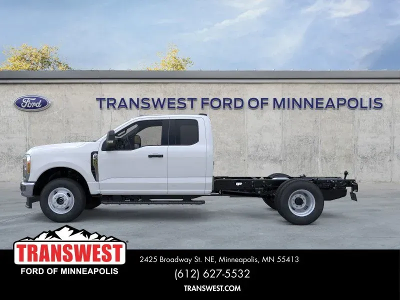 2026 Ford Super Duty F-350 XL | Photo 2 of 22