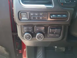 2023 Chevrolet Tahoe High Country | Thumbnail Photo 17 of 23