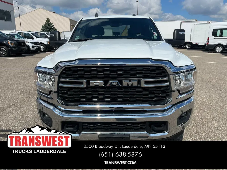 2024 RAM 2500 Big Horn | Photo 17 of 21