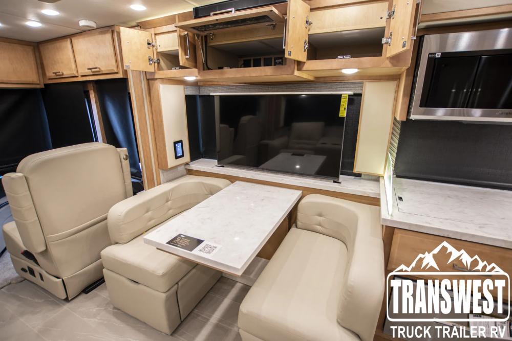 2023 Newmar New Aire 3549 | Photo 11 of 26