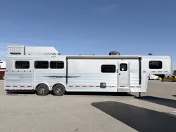 2021 Logan Coach Select 812 3HLQ | Thumbnail Photo 2 of 27