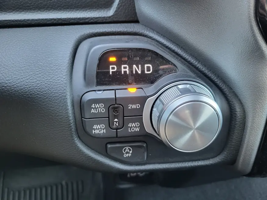 2025 RAM 1500 Laramie | Photo 16 of 24