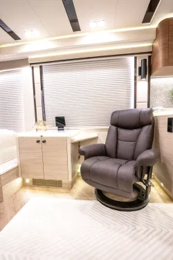 2026 Emerald Luxury Coaches Prevost H3-45 Triple Slide | Thumbnail Photo 6 of 23