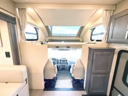 2023 Thor Inception 38MX | Thumbnail Photo 3 of 45