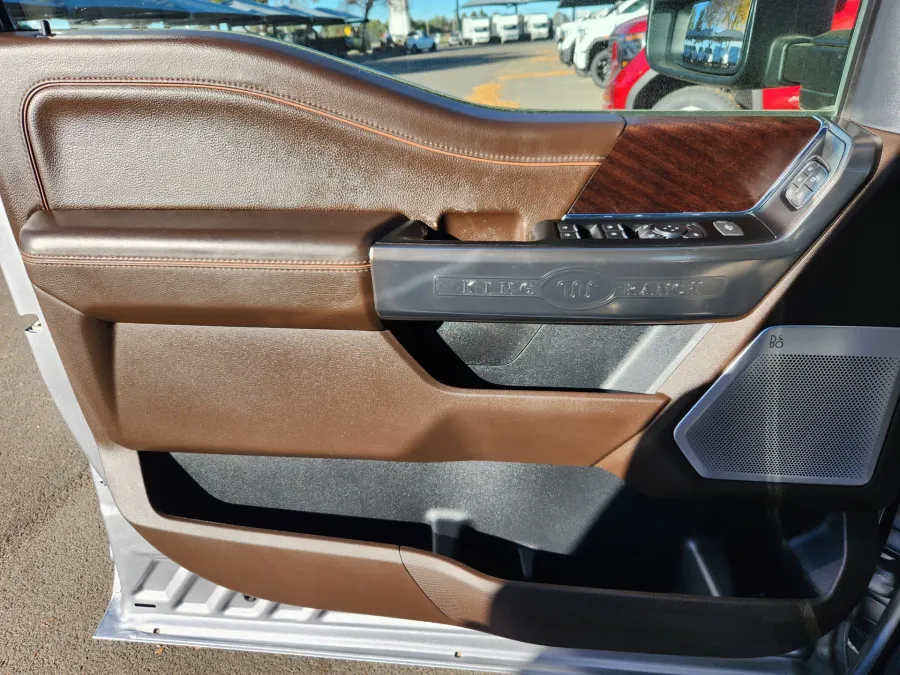 2022 Ford F-150 | Photo 4 of 30