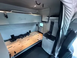 2022 Peterbilt 567 | Thumbnail Photo 14 of 18