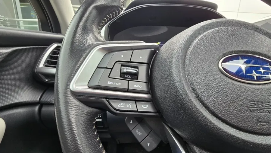 2024 Subaru Forester | Photo 16 of 32