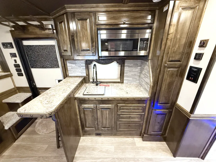 2025 Cimarron Norstar 3HLQ | Photo 10 of 33