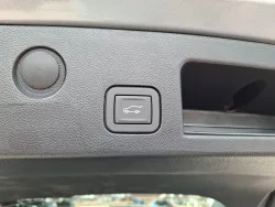 2026 Chevrolet Equinox AWD ACTIV | Thumbnail Photo 10 of 22