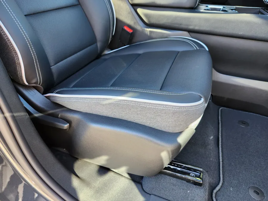 2026 GMC Sierra EV Standard Range Elevation | Photo 18 of 29