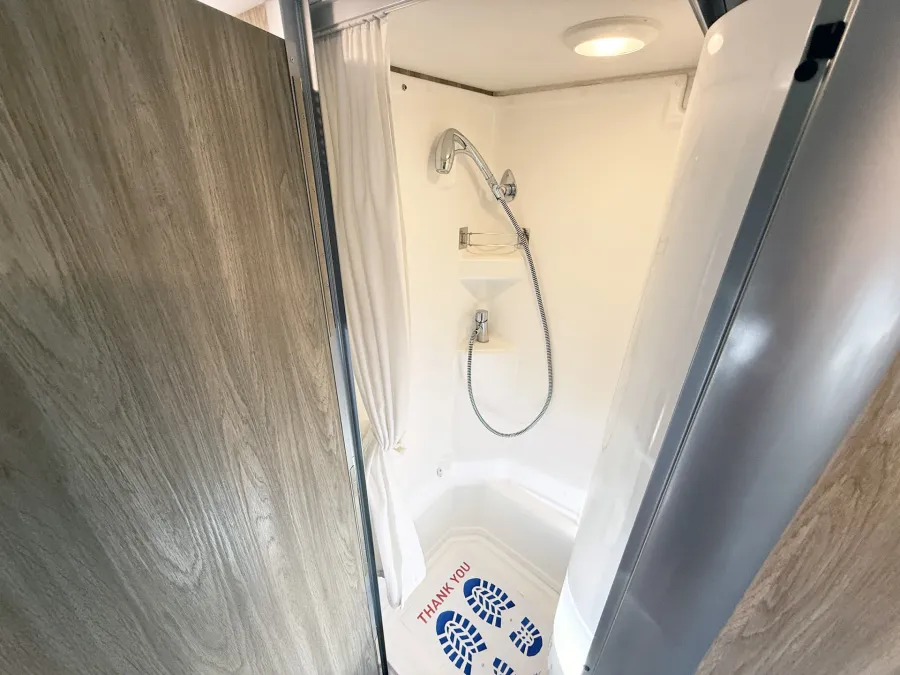 2025 Winnebago EKKO 23B | Photo 15 of 28