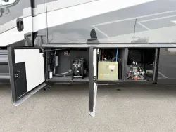 2026 Newmar Super Star 4159 | Thumbnail Photo 28 of 27