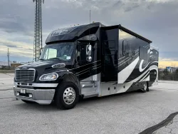 2018 Renegade Verona 40VBH | Thumbnail Photo 9 of 26