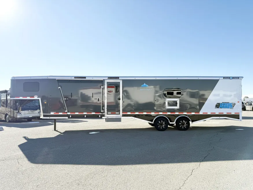 2026 Logan Coach Horse Power Burandt Edition | Photo 15 of 22