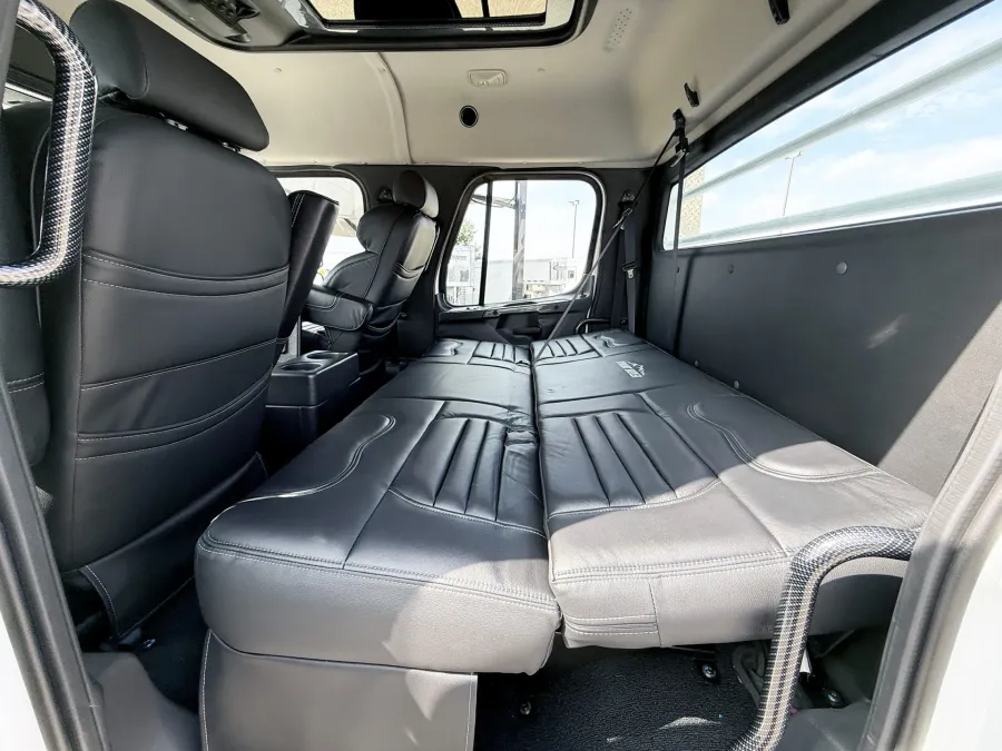 2025 Freightliner M2 106 Plus Summit Hauler | Photo 14 of 26