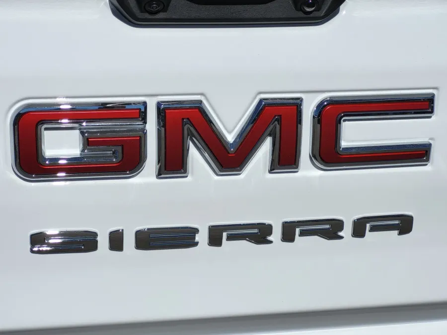 2026 GMC Sierra 2500HD Pro | Photo 9 of 24