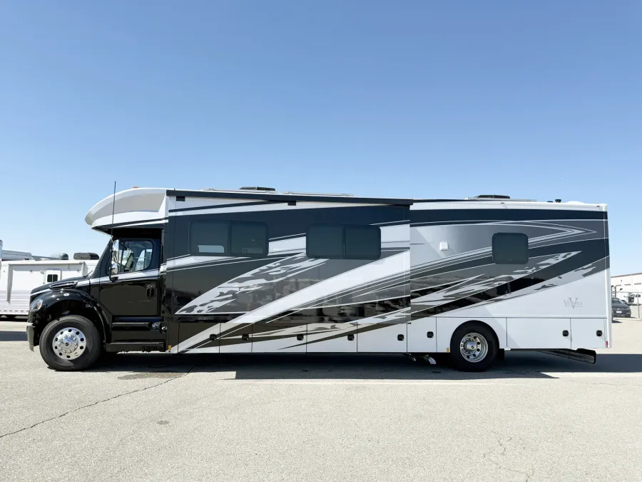 2026 Renegade Verona 40VRB | Photo 22 of 31