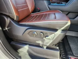 2024 GMC Sierra 3500HD Denali Ultimate | Thumbnail Photo 18 of 31