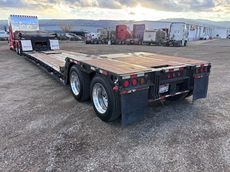 2000 Dynaweld Lowboy | Photo 5 of 6