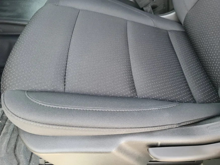 2026 GMC Sierra 3500HD Pro | Photo 18 of 23