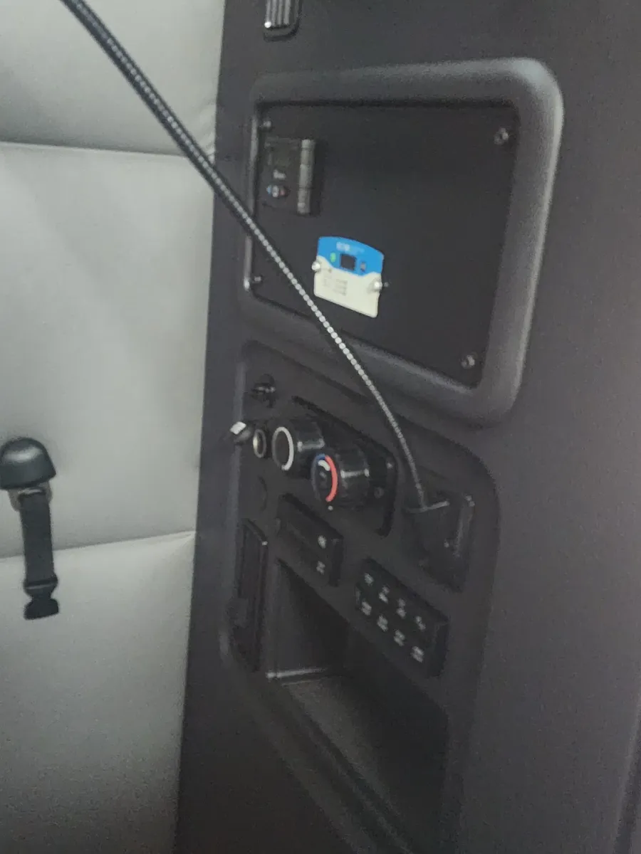 2022 Freightliner Cascadia | Photo 18 of 25