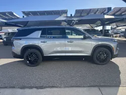 2026 Chevrolet Traverse AWD LT | Thumbnail Photo 5 of 22