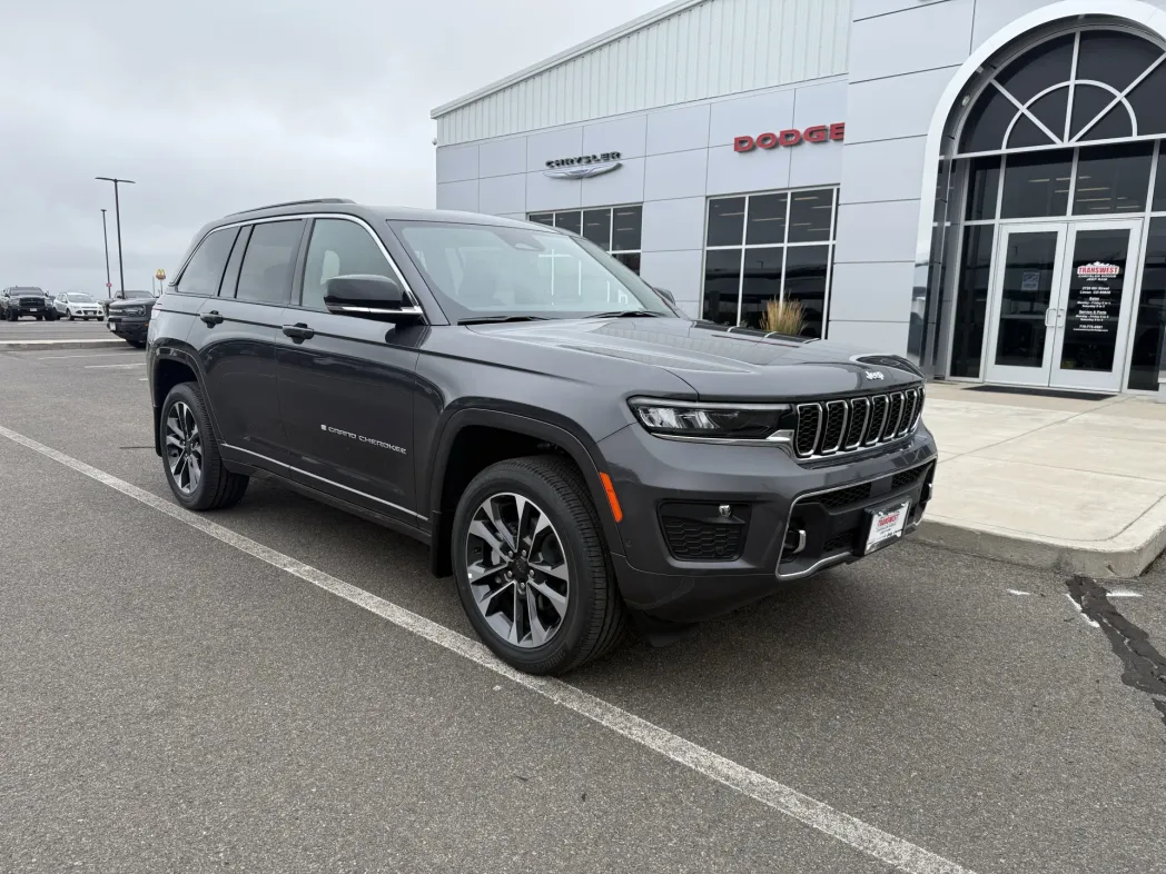 2025 Jeep Grand Cherokee Overland 