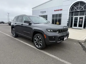 2025 Jeep Grand Cherokee Overland