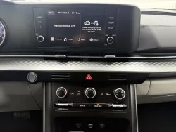 2024 Kia Carnival LX | Thumbnail Photo 16 of 21