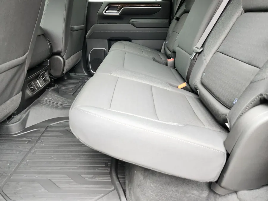 2026 GMC Sierra 2500HD SLE | Photo 10 of 30