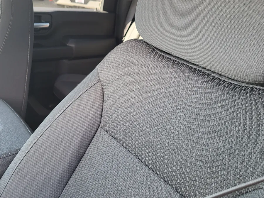 2026 GMC Sierra 2500HD Pro | Photo 13 of 30