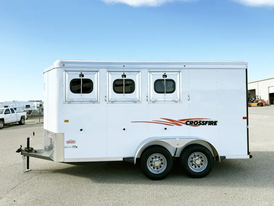 2026 Logan Coach Crossfire 3HBP | Photo 12 of 13