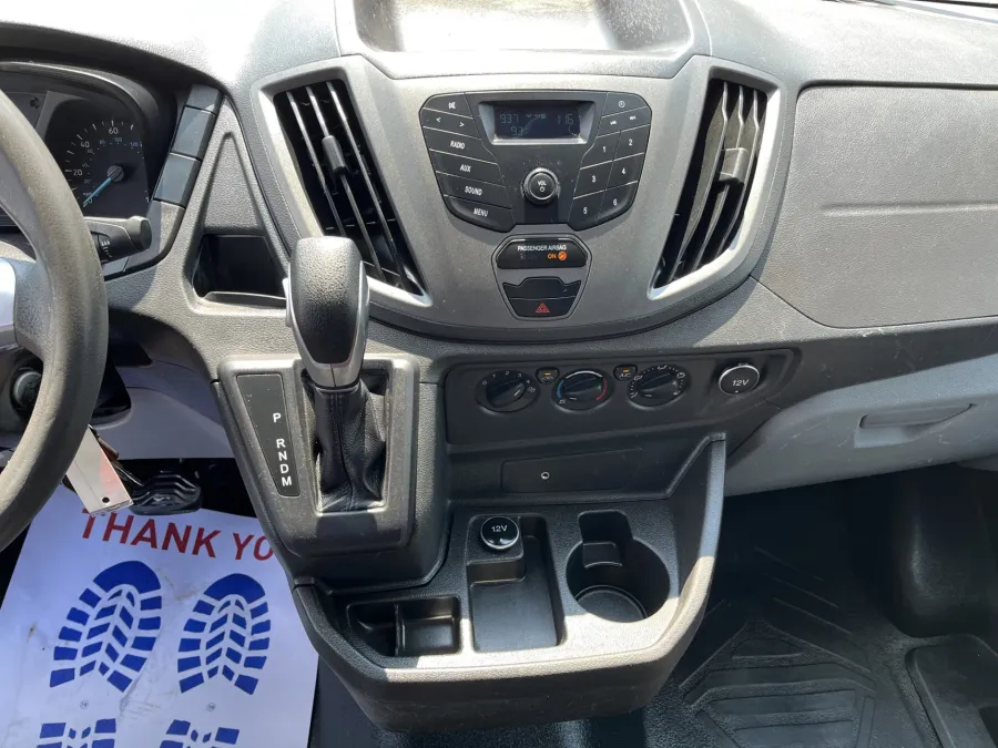 2017 Ford Transit | Photo 9 of 20