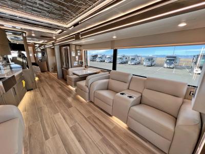 2023 Newmar King Aire 4531 | Thumbnail Photo 5 of 45