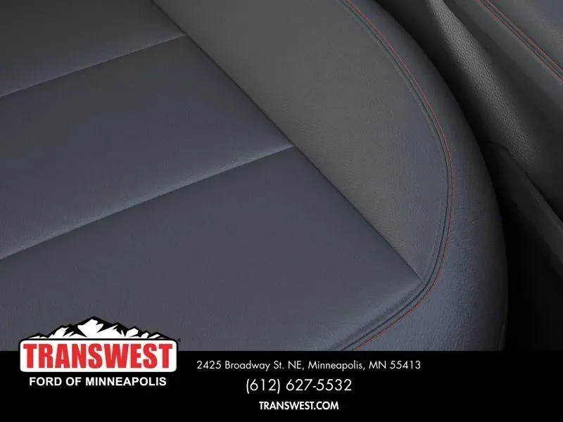 2026 Ford Explorer Active | Photo 15 of 23
