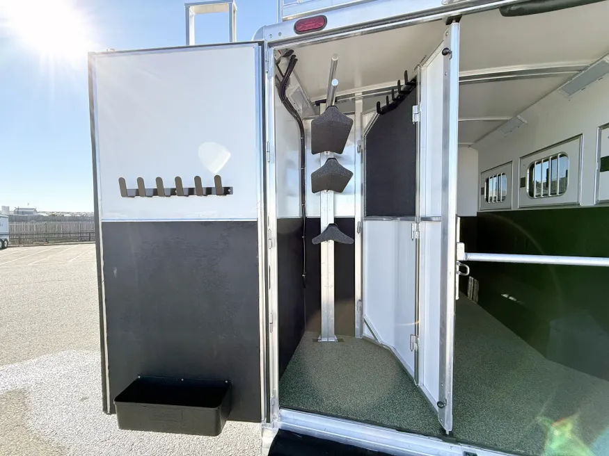 2024 Cimarron Norstar 3HLQ | Photo 15 of 23