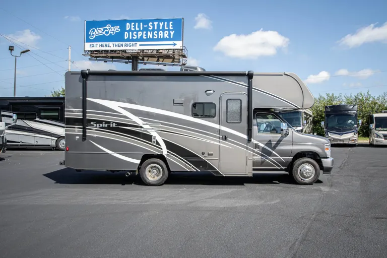 2025 Winnebago Spirit 22M