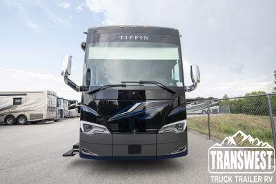 2023 Tiffin Allegro Bus 45FP | Thumbnail Photo 3 of 36