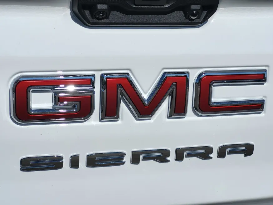 2026 GMC Sierra 2500HD Pro | Photo 10 of 24