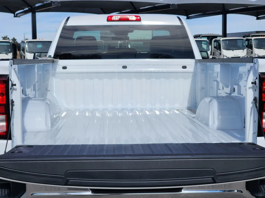 2026 GMC Sierra 1500 Pro | Photo 20 of 22