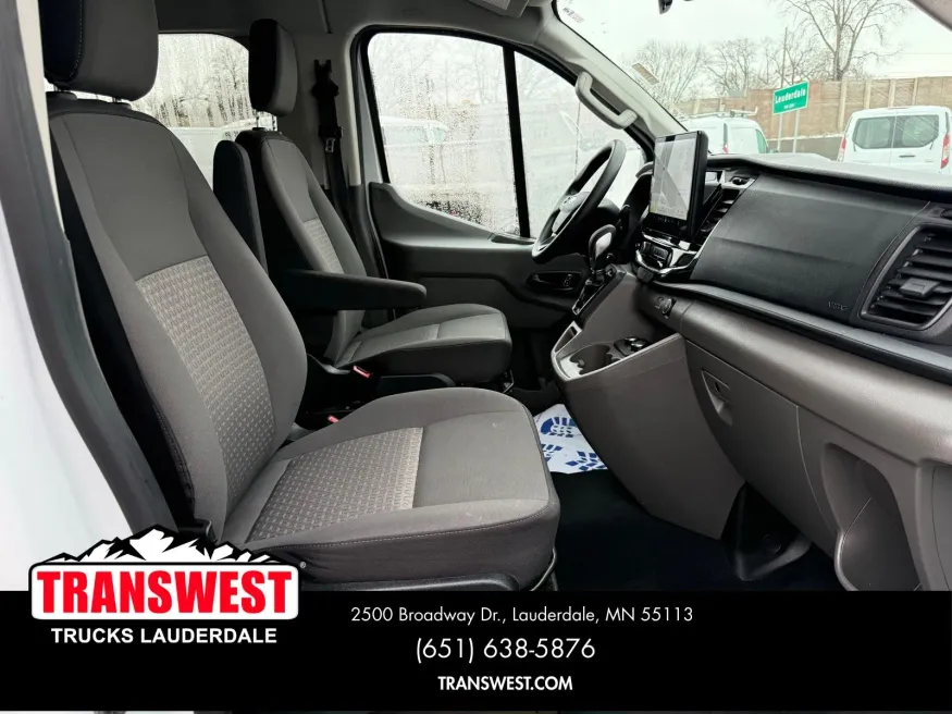 2023 Ford Transit-350 XLT | Photo 6 of 22