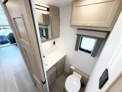 2026 Renegade Valencia 39RB | Thumbnail Photo 14 of 29