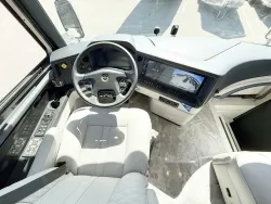 2026 Newmar Essex 4551 | Thumbnail Photo 7 of 33