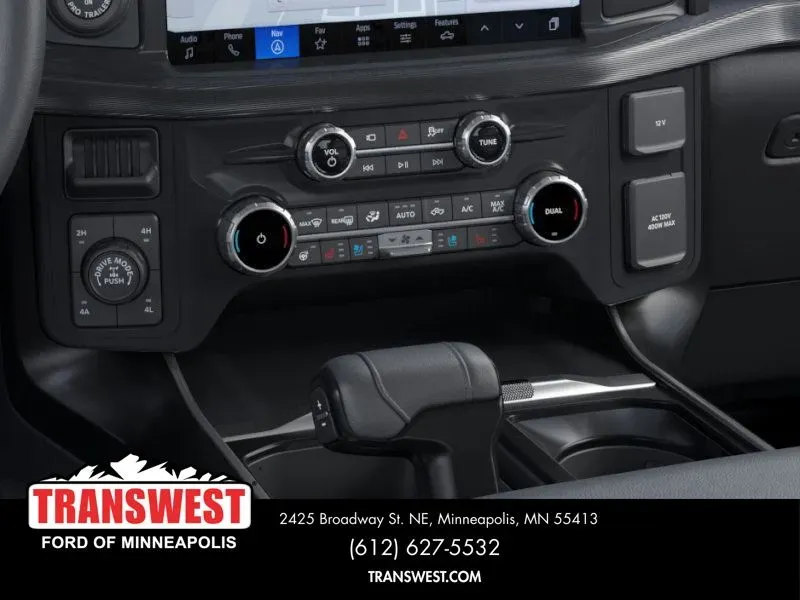 2025 Ford F-150 Lariat | Photo 14 of 22