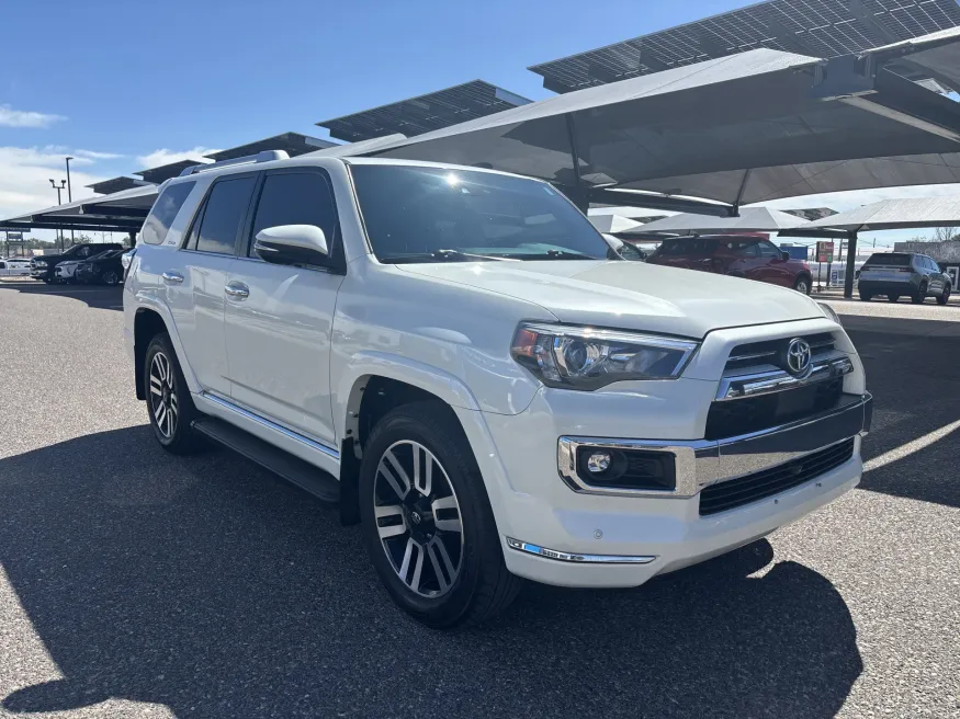 2023 Toyota 4Runner Limited | Photo 6 of 24
