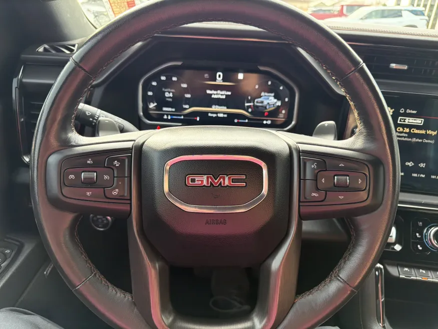 2023 GMC Sierra 1500 AT4 | Photo 18 of 22