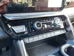 2025 GMC Sierra 3500HD Denali Ultimate | Thumbnail Photo 25 of 29