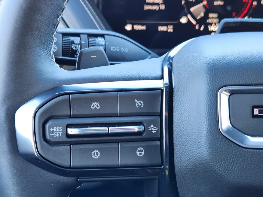 2026 GMC Yukon Denali Ultimate | Photo 15 of 23