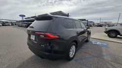 2024 Toyota Grand Highlander | Thumbnail Photo 5 of 26